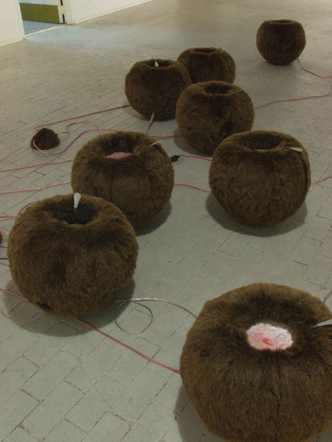Taro Hattori nippletta male nipples Faux Fur